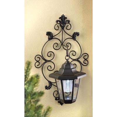 Solar Garden Wall Lantern